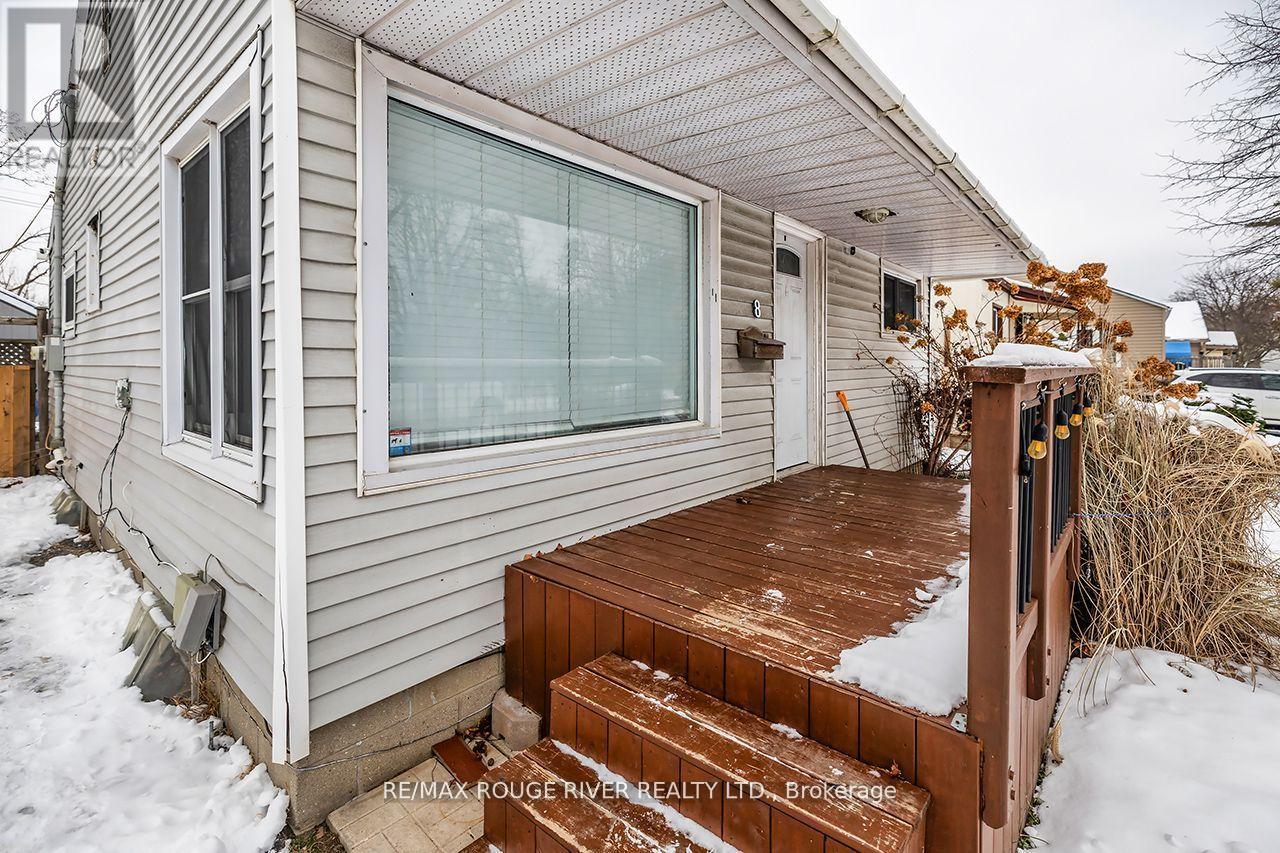 8 Birch Crescent, Ajax (Central), Ontario  L1S 1X4 - Photo 2 - E12748704