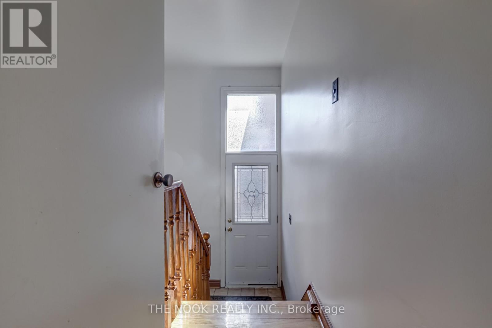 7 Triburnham Place, Toronto (Markland Wood), Ontario  M9C 3P3 - Photo 24 - W12748806