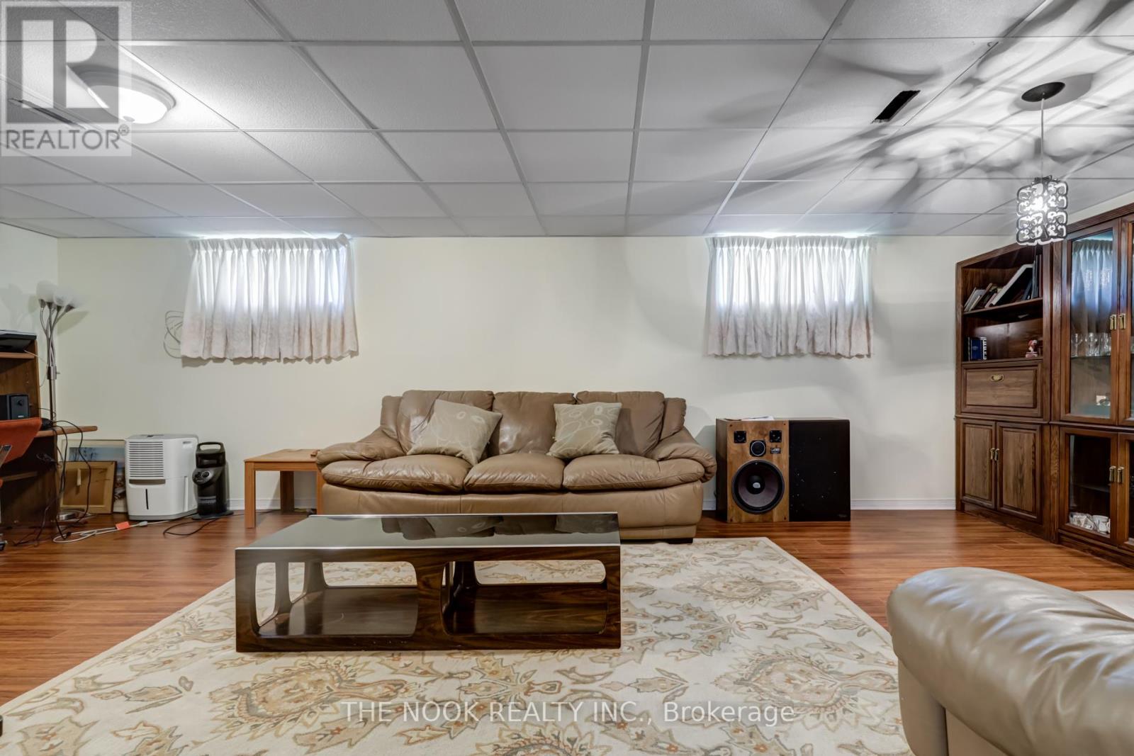 7 Triburnham Place, Toronto (Markland Wood), Ontario  M9C 3P3 - Photo 25 - W12748806