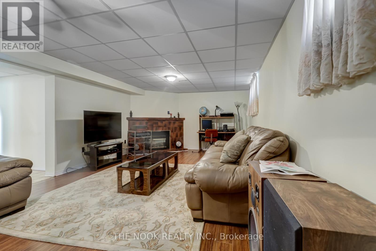7 Triburnham Place, Toronto (Markland Wood), Ontario  M9C 3P3 - Photo 26 - W12748806