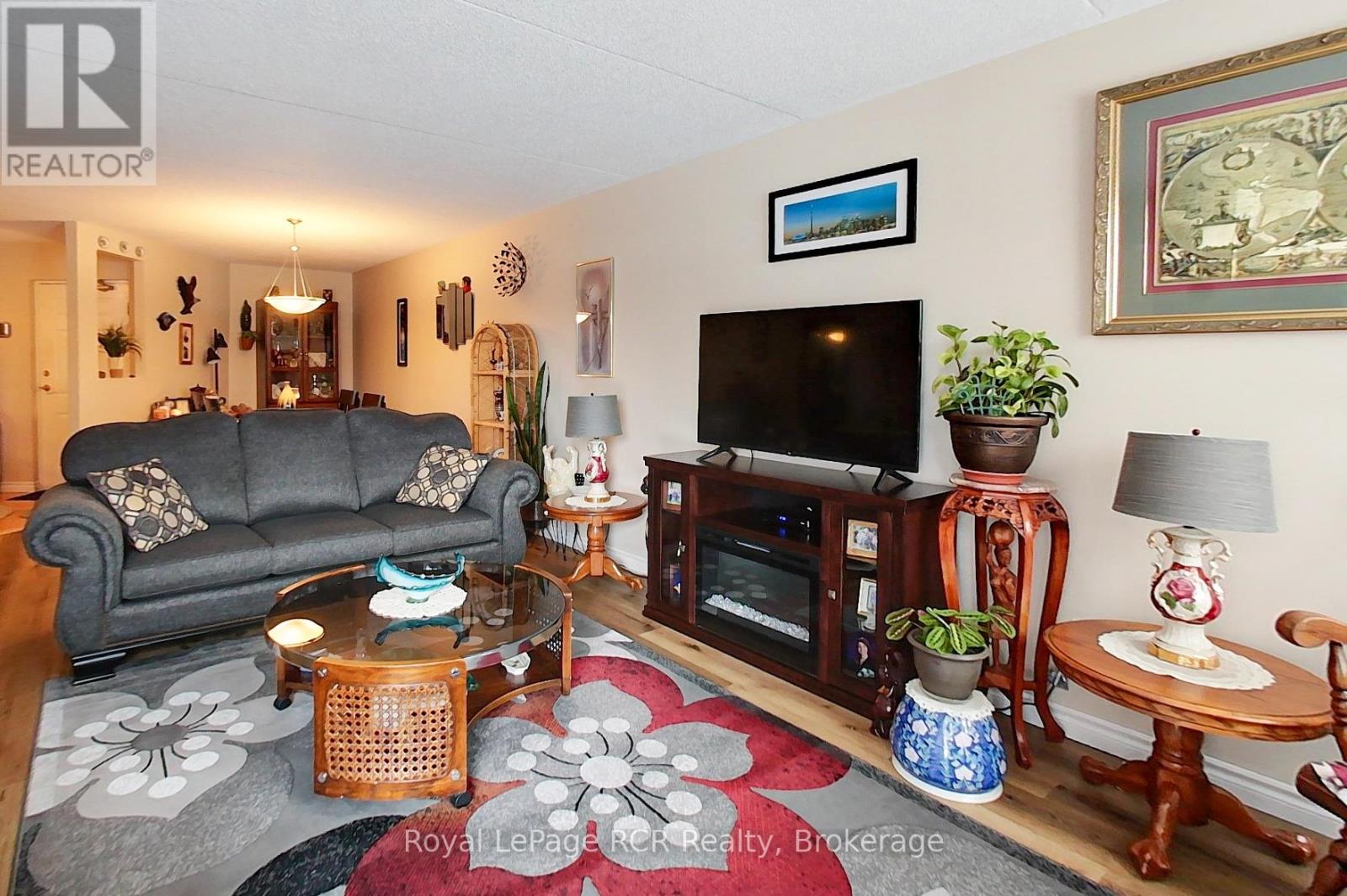 102 - 536 11th Avenue, Hanover, Ontario N4N 2S4 - Photo 14 - X12748814