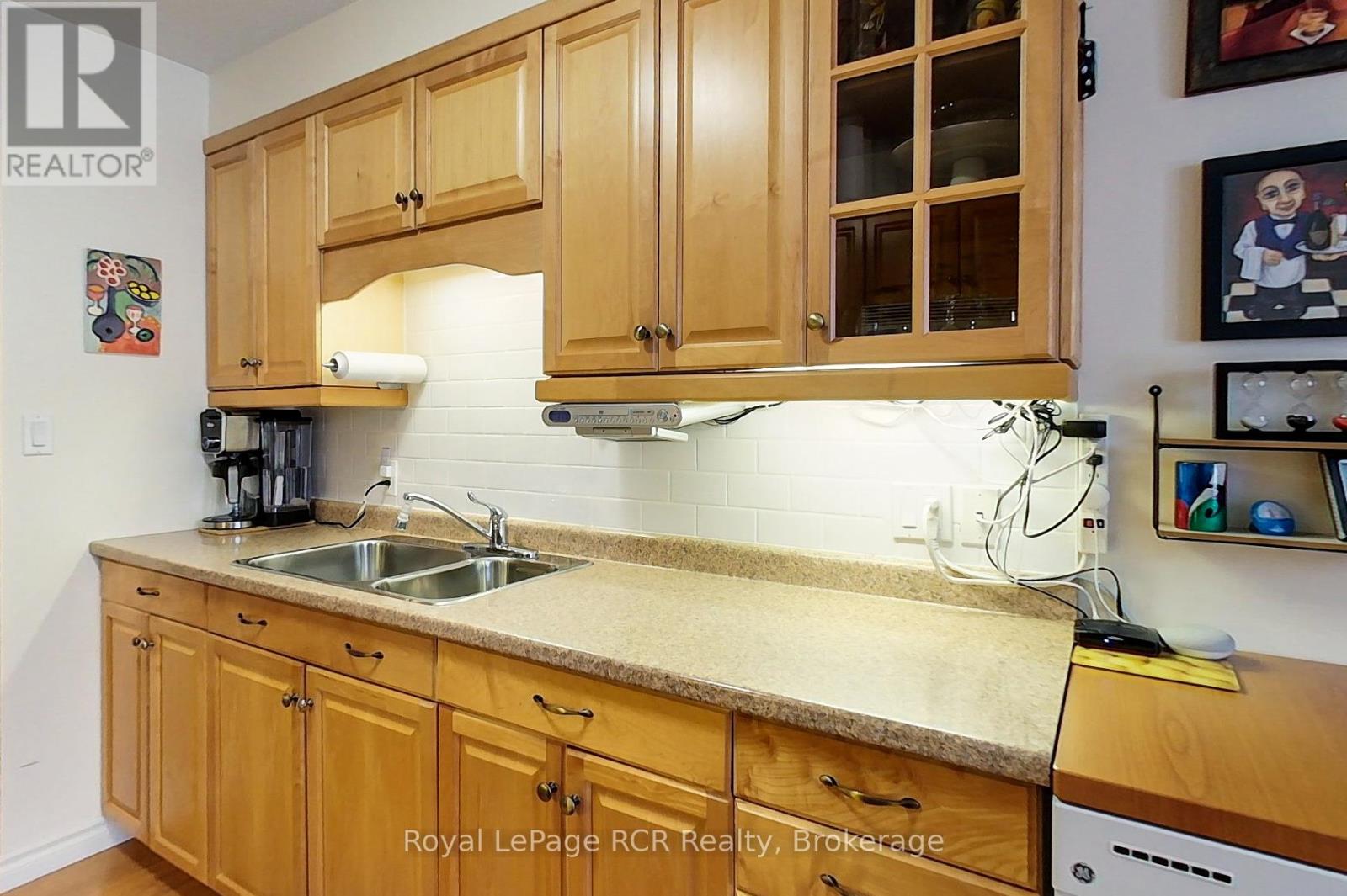 102 - 536 11th Avenue, Hanover, Ontario N4N 2S4 - Photo 20 - X12748814