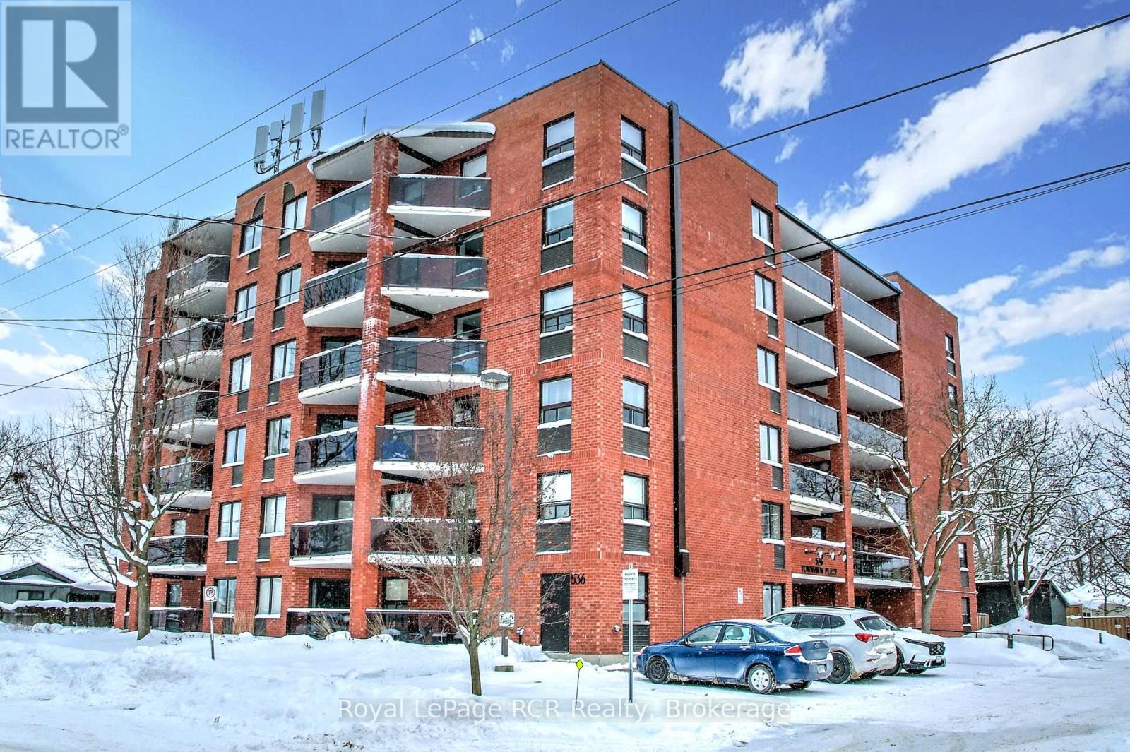 102 - 536 11th Avenue, Hanover, Ontario N4N 2S4 - Photo 3 - X12748814