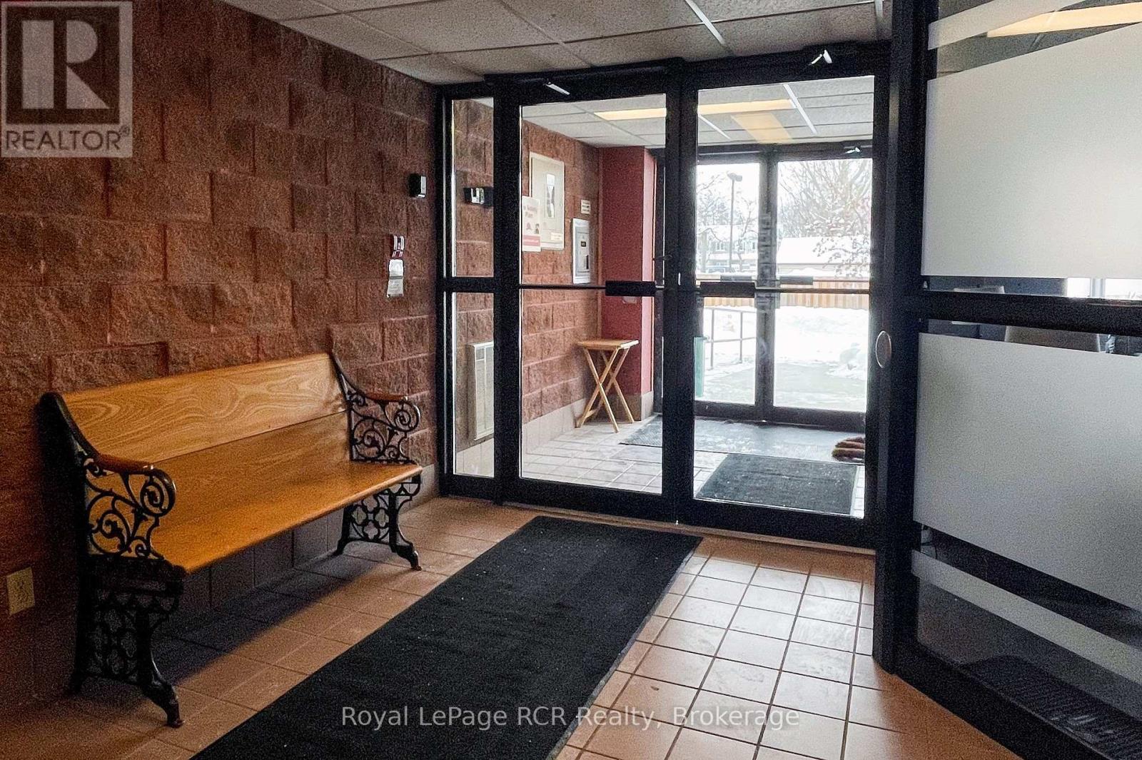 102 - 536 11th Avenue, Hanover, Ontario N4N 2S4 - Photo 43 - X12748814