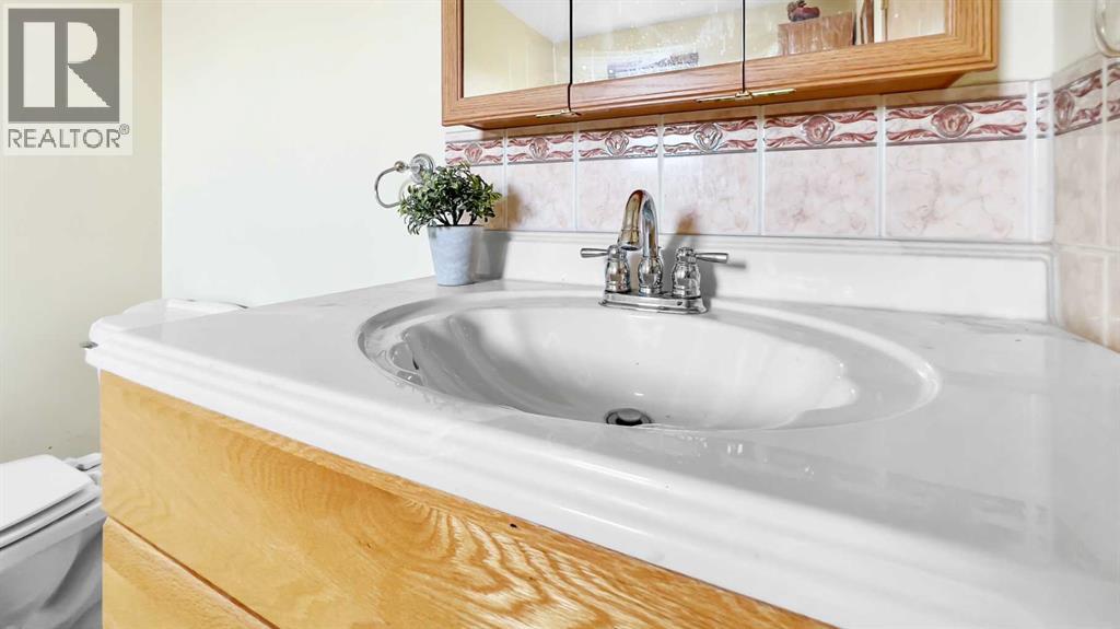 6 Drake Street, Fleet, Alberta  T0C 0X0 - Photo 14 - A2257597