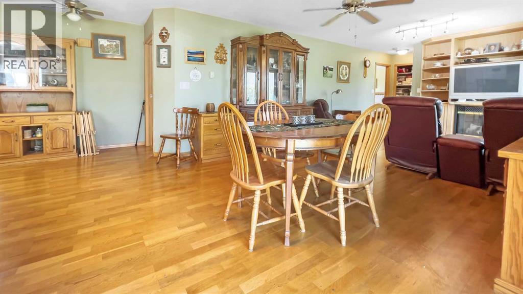 6 Drake Street, Fleet, Alberta  T0C 0X0 - Photo 9 - A2257597