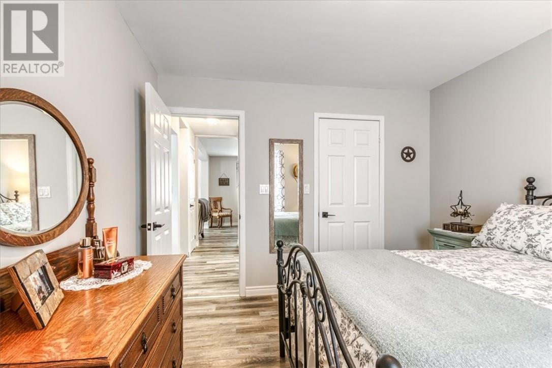 19 Gore Street, Gore Bay, Ontario  P0P 1H0 - Photo 18 - 2126275