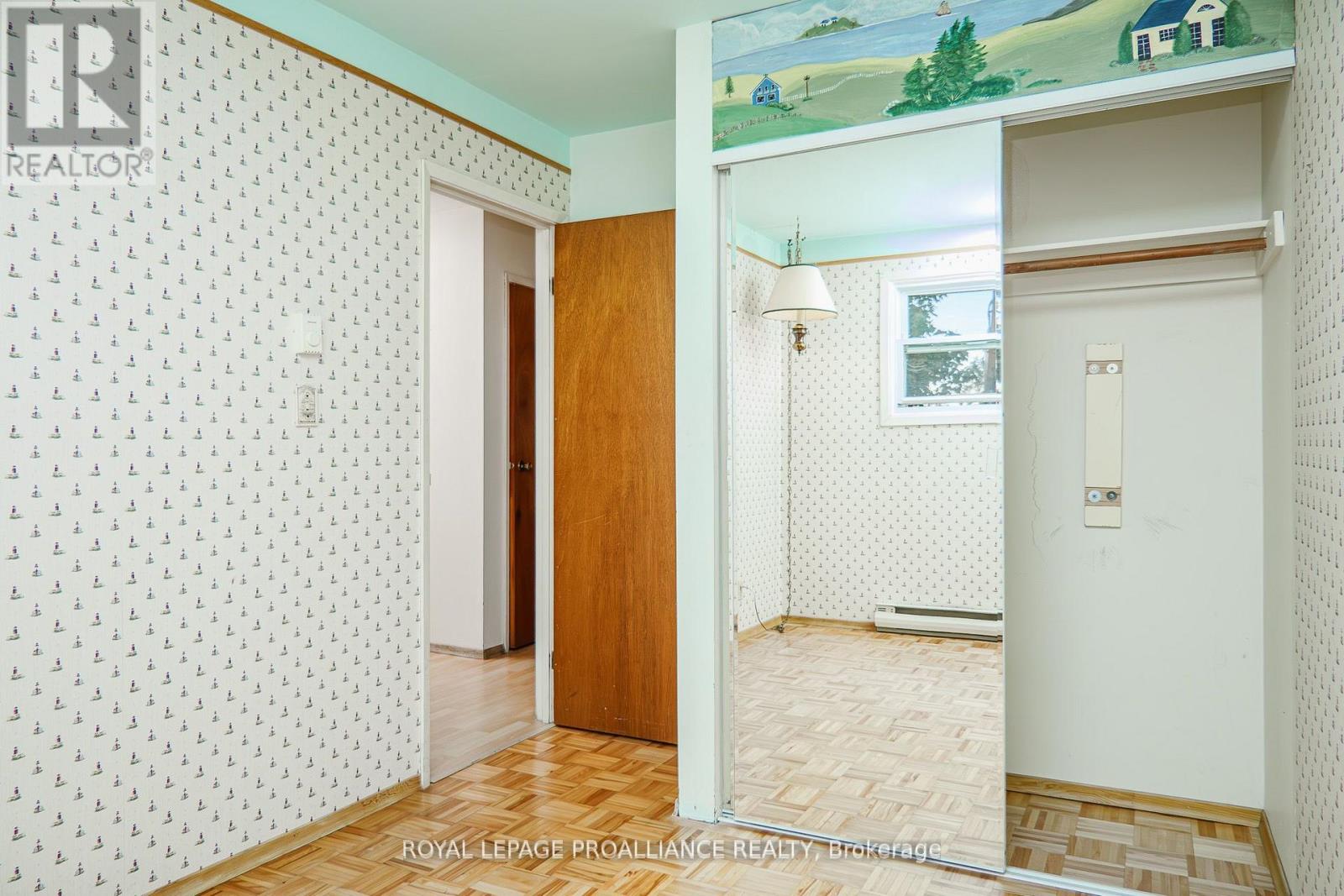 207d North Park Street, Belleville (Belleville Ward), Ontario  K8P 4T9 - Photo 23 - X12748714