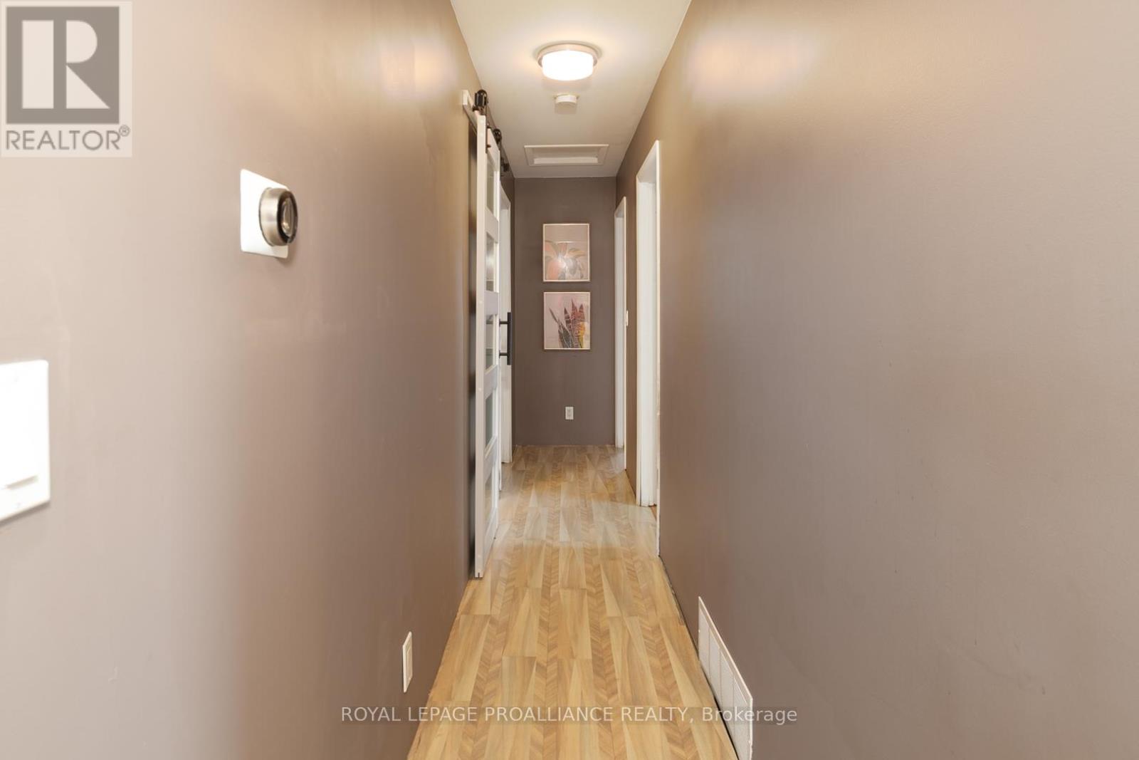 43 Alnet Drive, Belleville (Belleville Ward), Ontario  K8P 4W3 - Photo 10 - X12748738