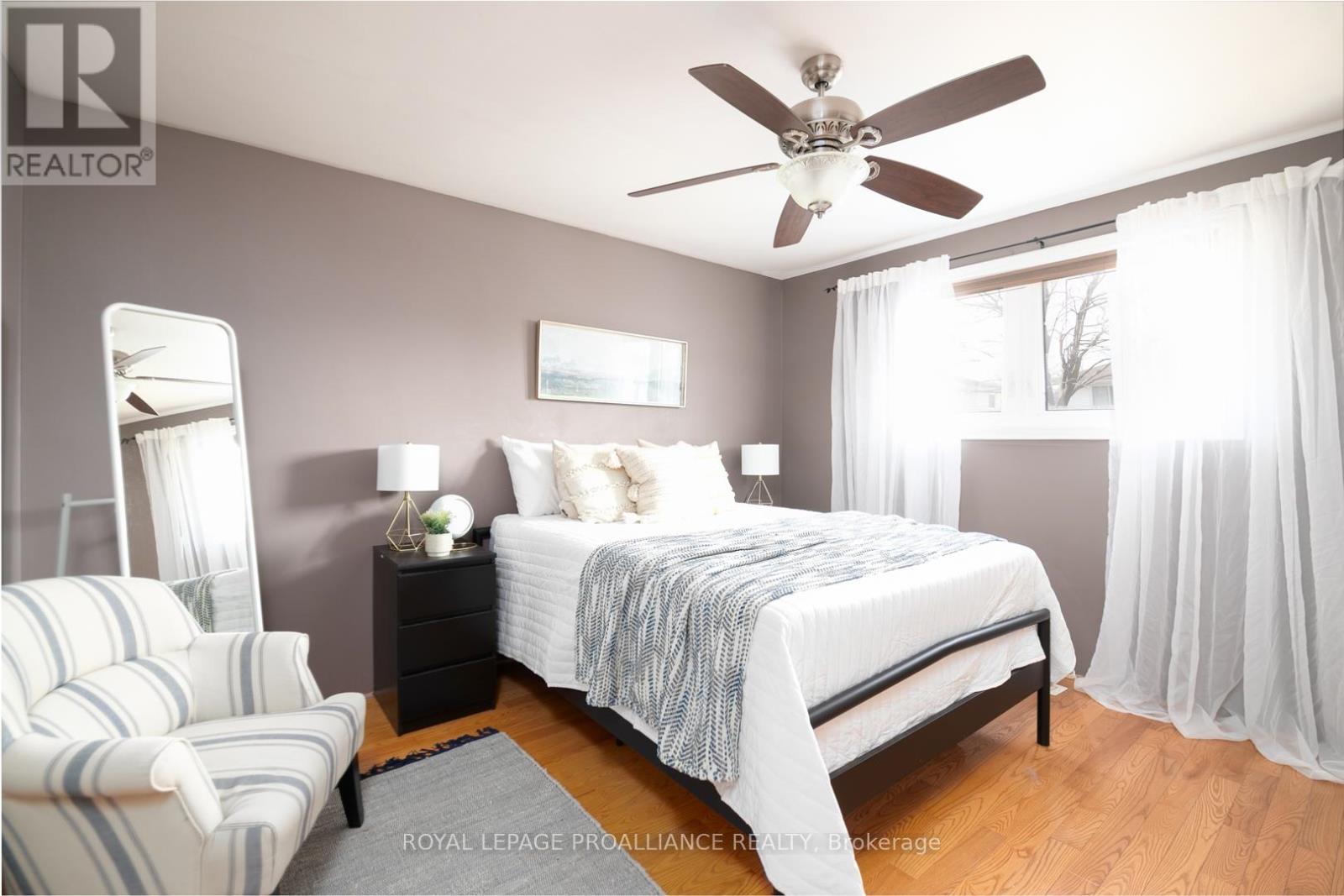 43 Alnet Drive, Belleville (Belleville Ward), Ontario  K8P 4W3 - Photo 11 - X12748738