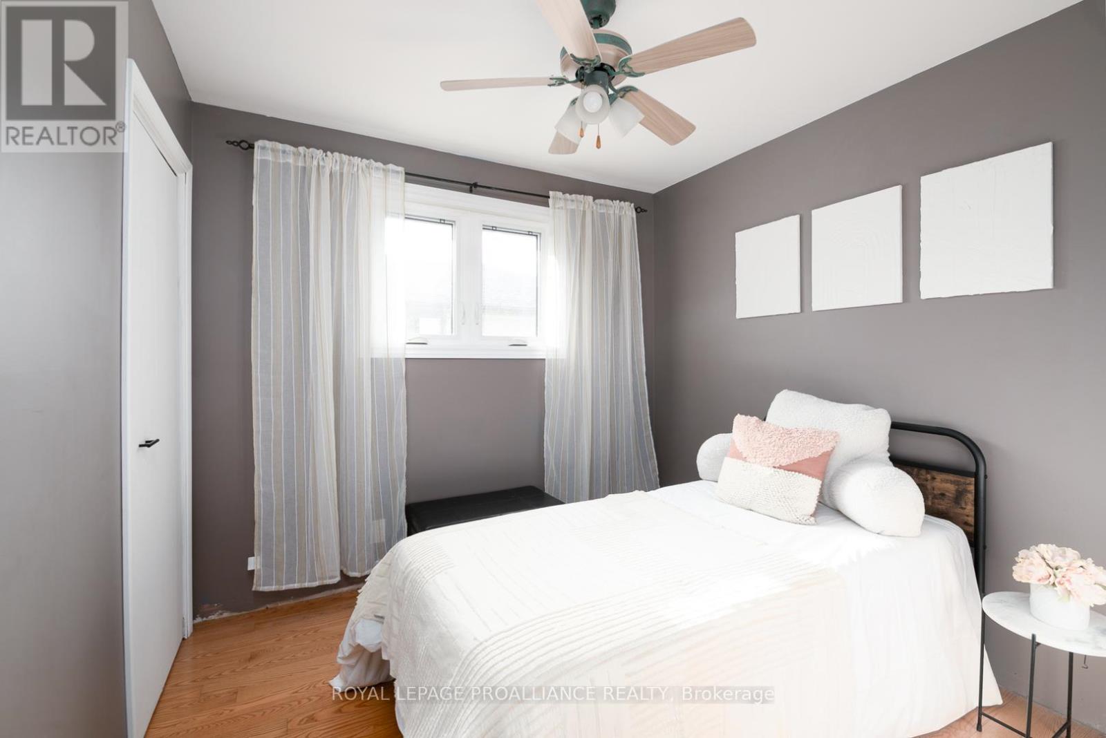 43 Alnet Drive, Belleville (Belleville Ward), Ontario  K8P 4W3 - Photo 13 - X12748738