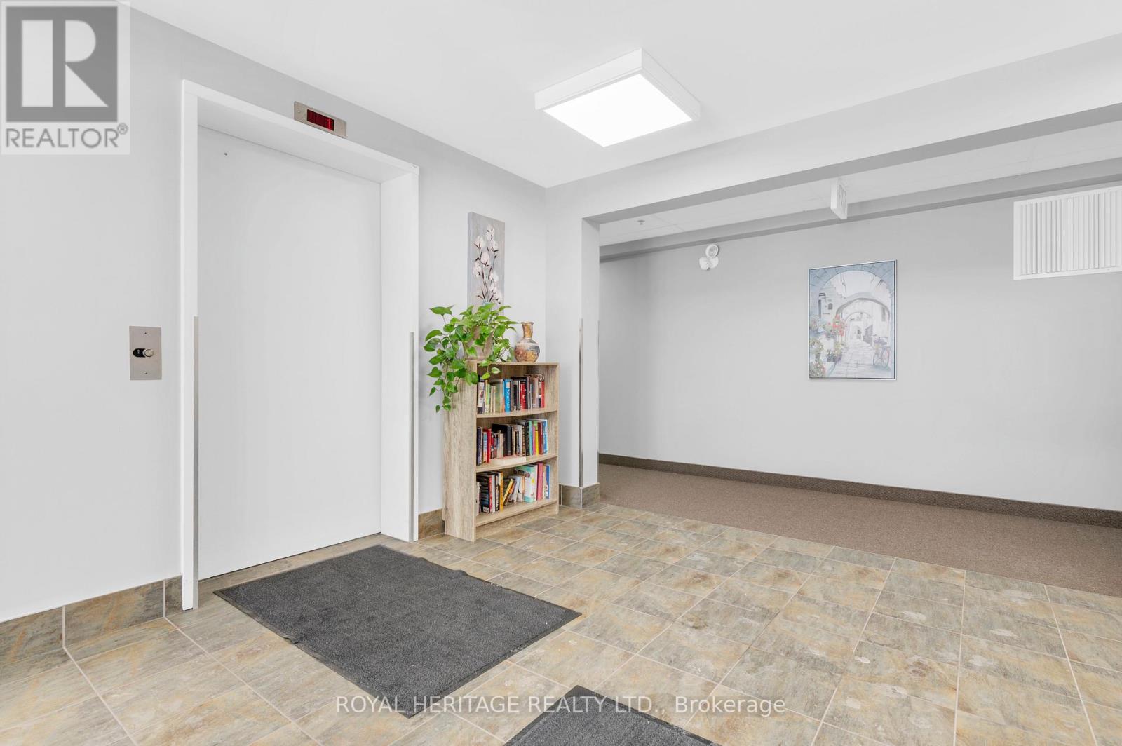 204 - 841 Battell Street, Cobourg, Ontario  K9A 0B9 - Photo 2 - X12748812