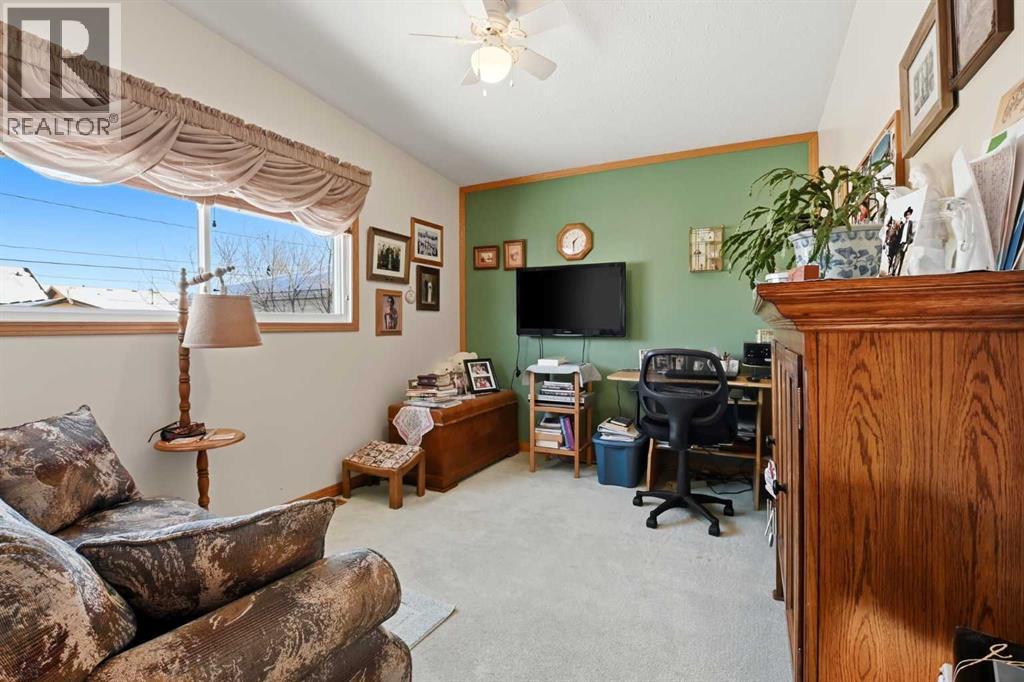 4421 35 Avenue, Red Deer, Alberta  T4N 2S1 - Photo 13 - A2281865