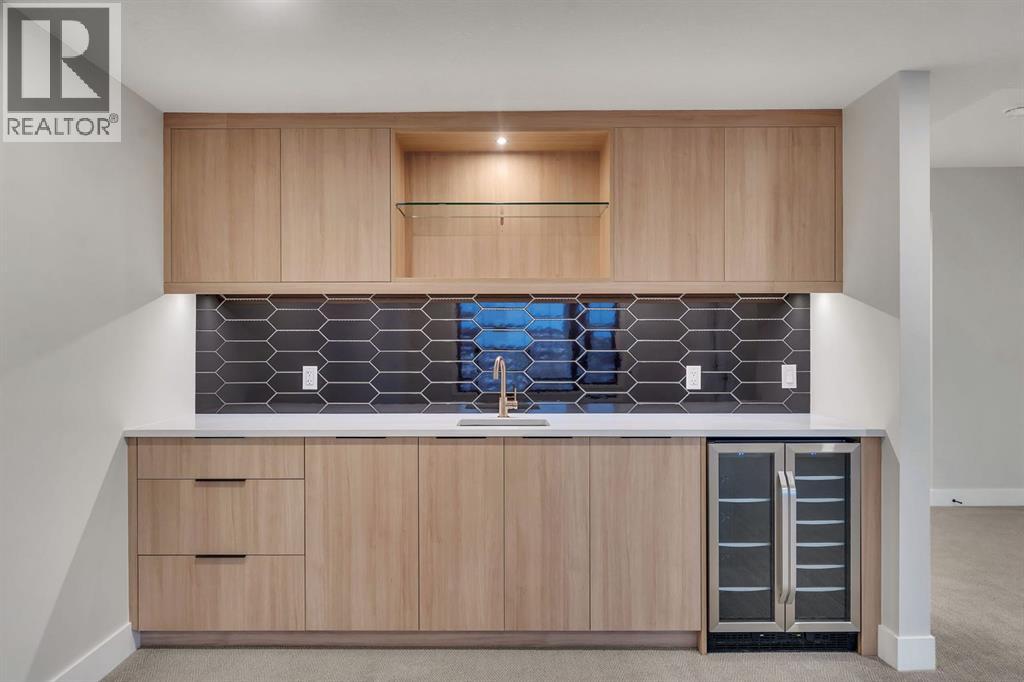 12 Spring Creek Point Sw, Calgary, Alberta  T3H 6E2 - Photo 36 - A2275769