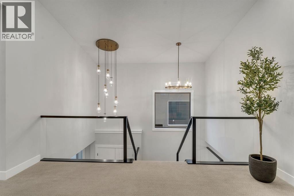 12 Spring Creek Point Sw, Calgary, Alberta  T3H 6E2 - Photo 19 - A2275769