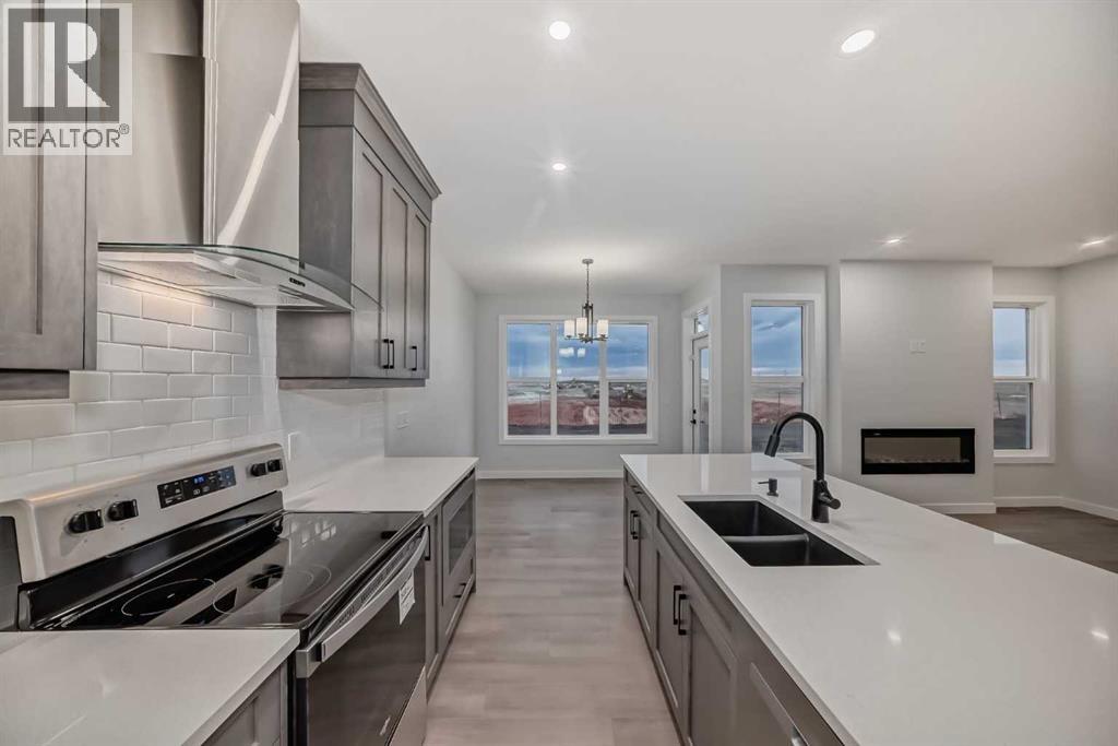 168 Cornerbrook Road Ne, Calgary, Alberta  T3N 2H1 - Photo 6 - A2276833