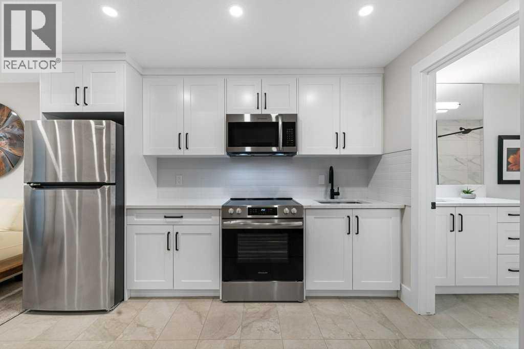 1919 21 Avenue Nw, Calgary, Alberta  T2M 1M7 - Photo 33 - A2277120