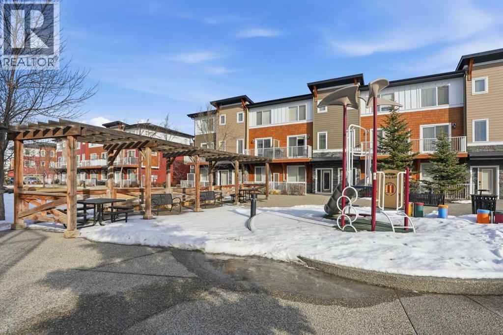 70, 111 Rainbow Falls Gate, Chestermere, Alberta  T1X 0Z4 - Photo 32 - A2282334