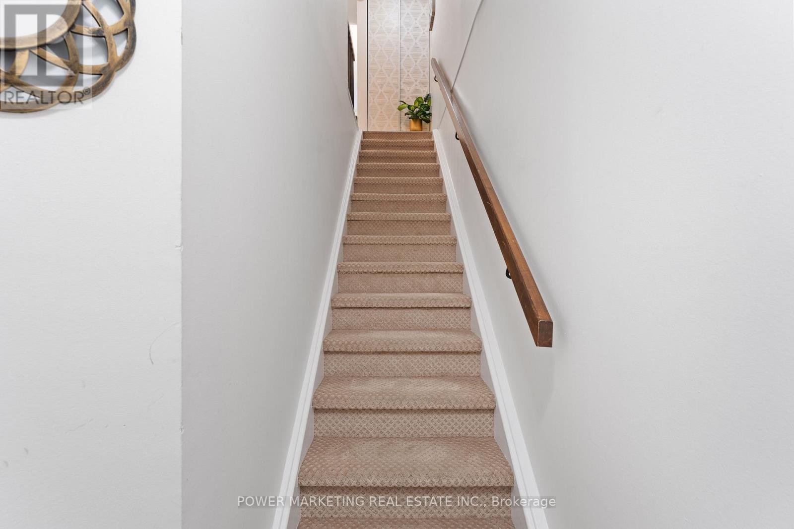 B - 6702 Jeanne D'arc Boulevard N, Ottawa, Ontario  K1C 6E9 - Photo 5 - X12748676