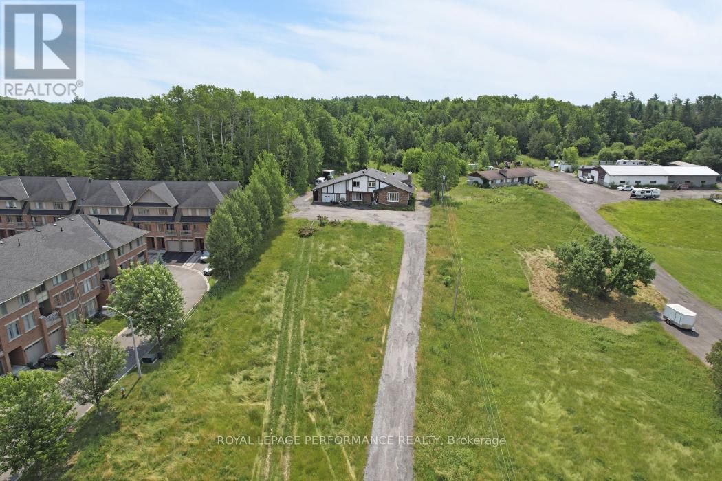 1016 OLD MONTREAL ROAD, ottawa, Ontario