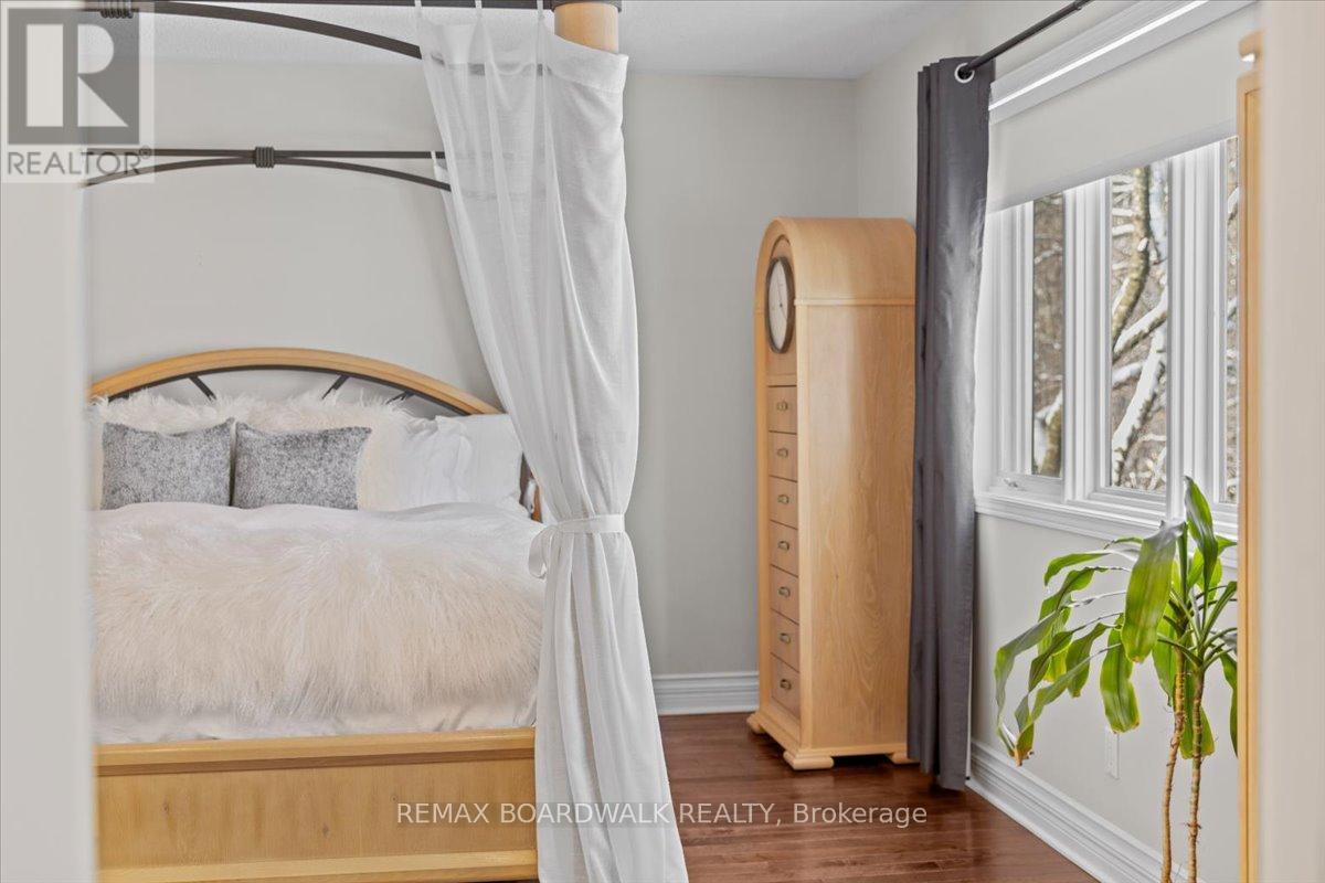 1367 Talcy Crescent, Ottawa, Ontario  K4A 3C4 - Photo 28 - X12748820