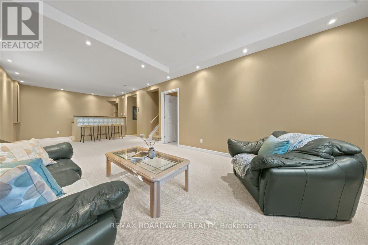 1367 Talcy Crescent, Ottawa, Ontario  K4A 3C4 - Photo 38 - X12748820