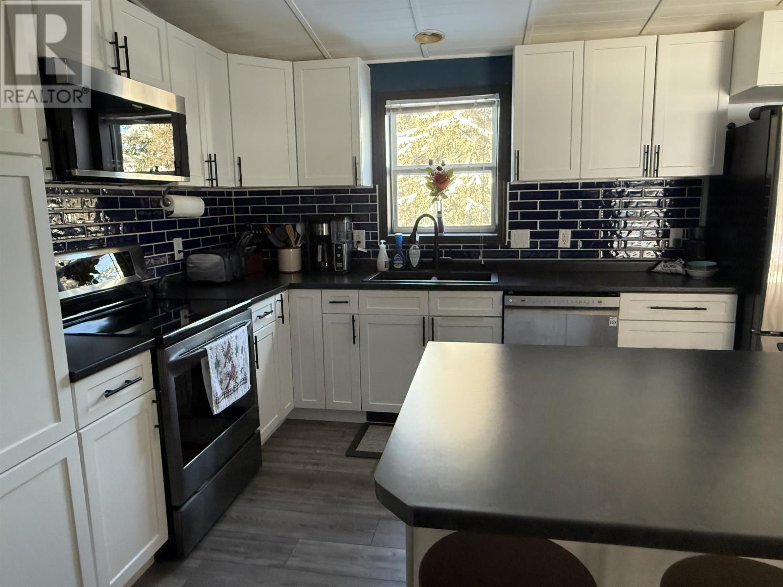 32 Chambers Road, Kakabeka Falls, Ontario  P0T 1W0 - Photo 6 - TB2600151