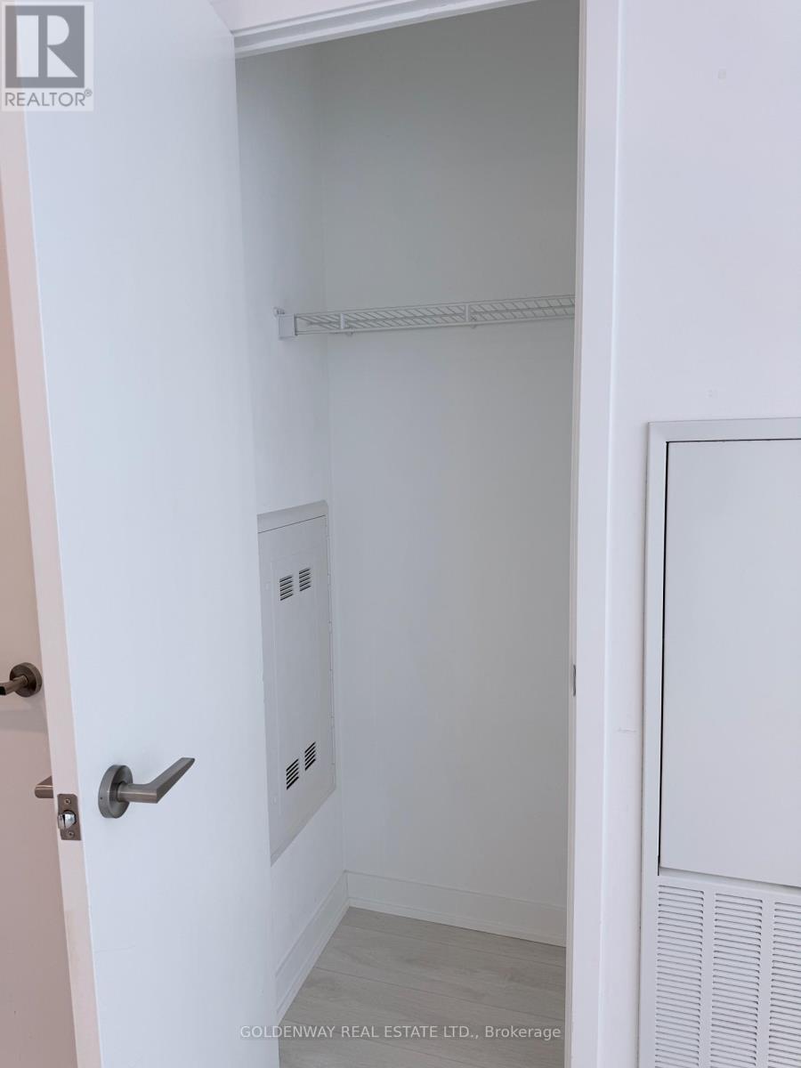 18 Maitland Terrace, Toronto, Ontario  M4Y 0H2 - Photo 10 - C12748208