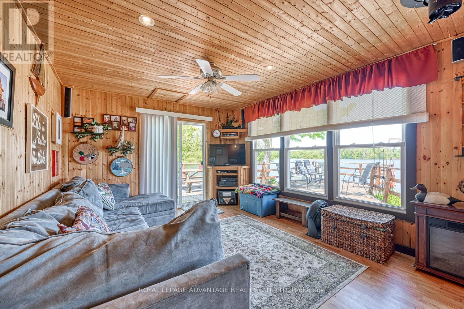 832 Klon Lane, Leeds And The Thousand Islands, Ontario  K0H 2N0 - Photo 7 - X12196649