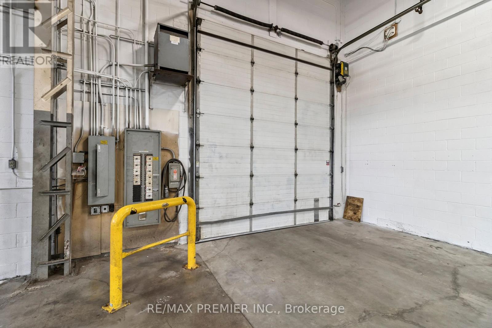 522 Edgeley Boulevard, Vaughan, Ontario  L4K 4G4 - Photo 12 - N12746124