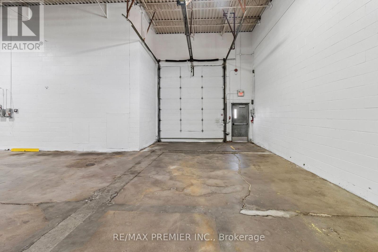 522 Edgeley Boulevard, Vaughan, Ontario  L4K 4G4 - Photo 11 - N12746124