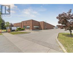522 EDGELEY BOULEVARD, Vaughan, Ontario