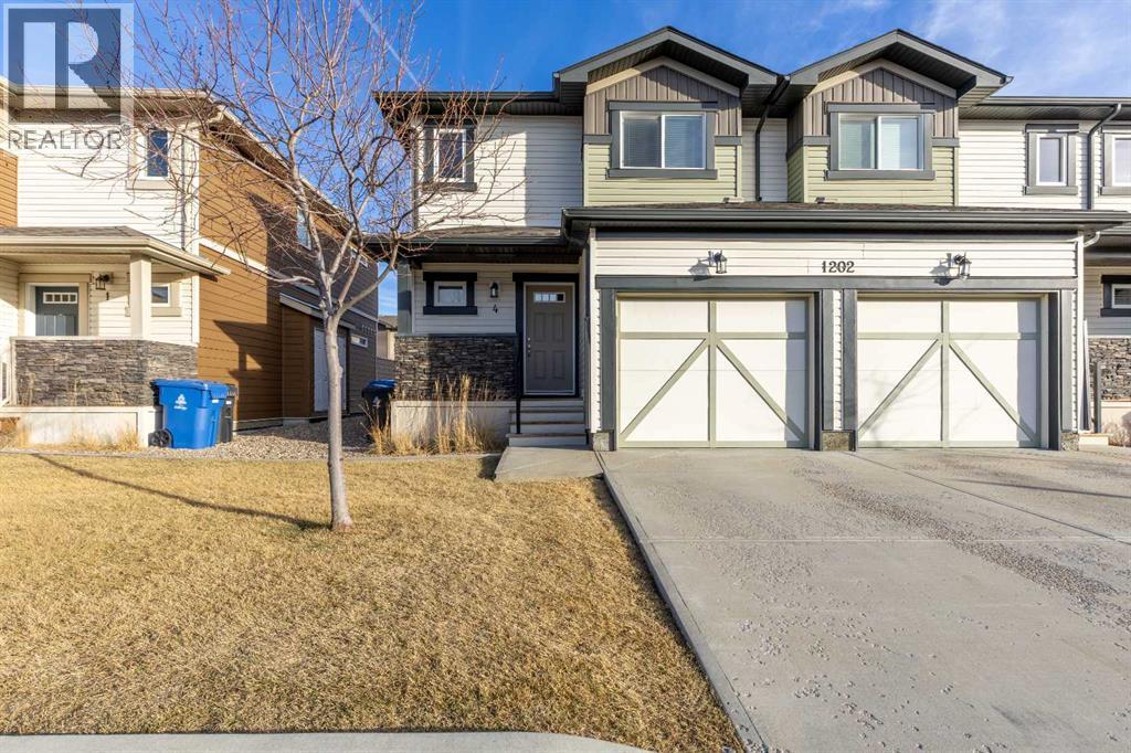 4, 1202 Keystone Road W, Lethbridge, Alberta