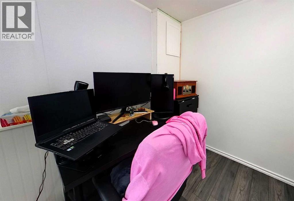 5124 8 Avenue, Edson, Alberta  T7E 1K6 - Photo 18 - A2248499