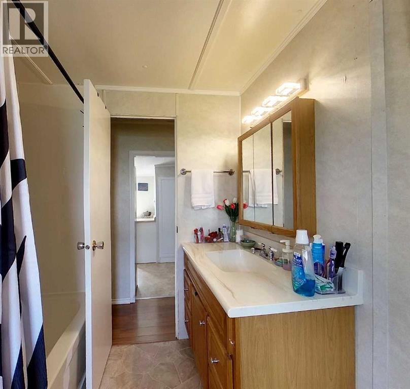 5124 8 Avenue, Edson, Alberta  T7E 1K6 - Photo 15 - A2248499