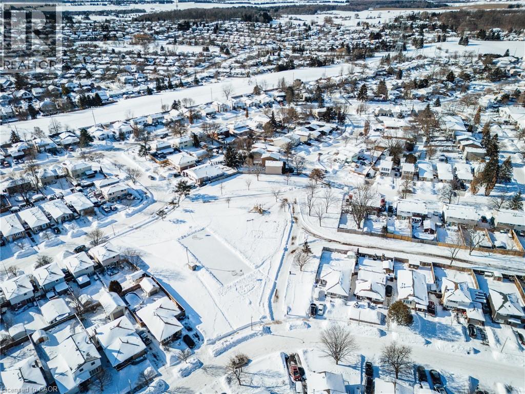 190 Broken Oak Crescent, Kitchener, Ontario  N2N 1N7 - Photo 11 - 40801334