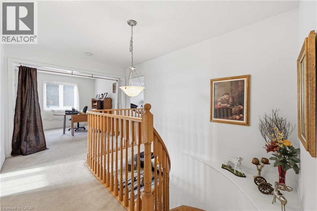 274 Nisbet Boulevard, Waterdown, Ontario  L8B 0S3 - Photo 21 - 40802234