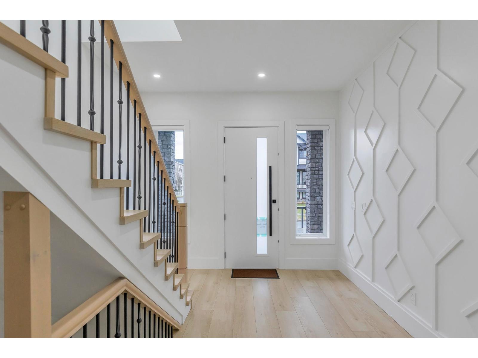 8699 Machell Street, Mission, British Columbia  V4S 0C8 - Photo 3 - R3084830