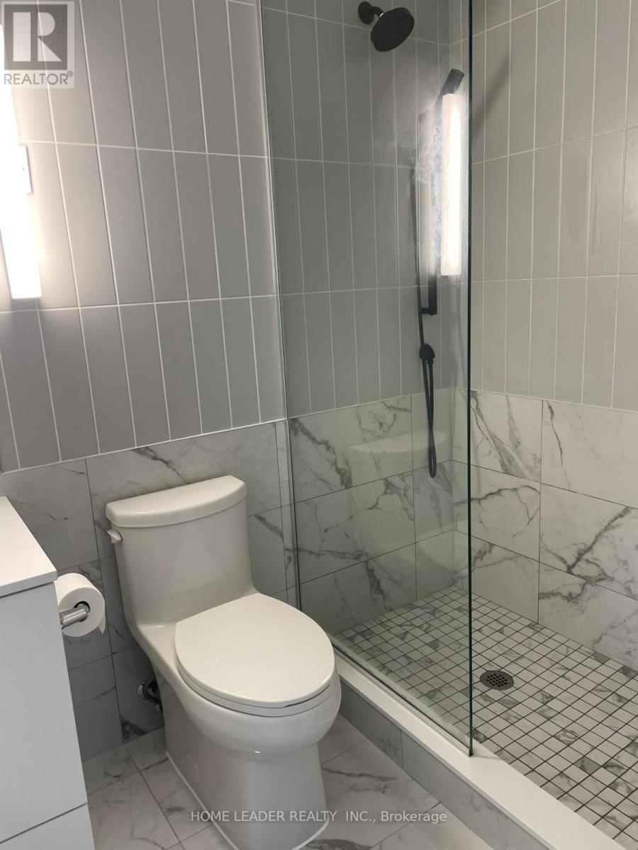 3708 - 327 King Street West Street, Toronto, Ontario  M5V 0W7 - Photo 14 - C12748634