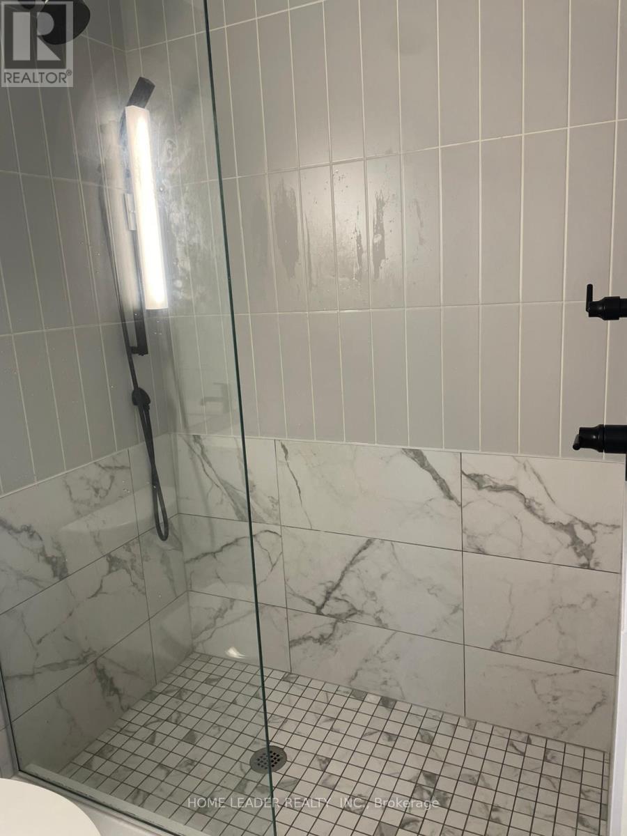 3708 - 327 King Street West Street, Toronto, Ontario  M5V 0W7 - Photo 15 - C12748634