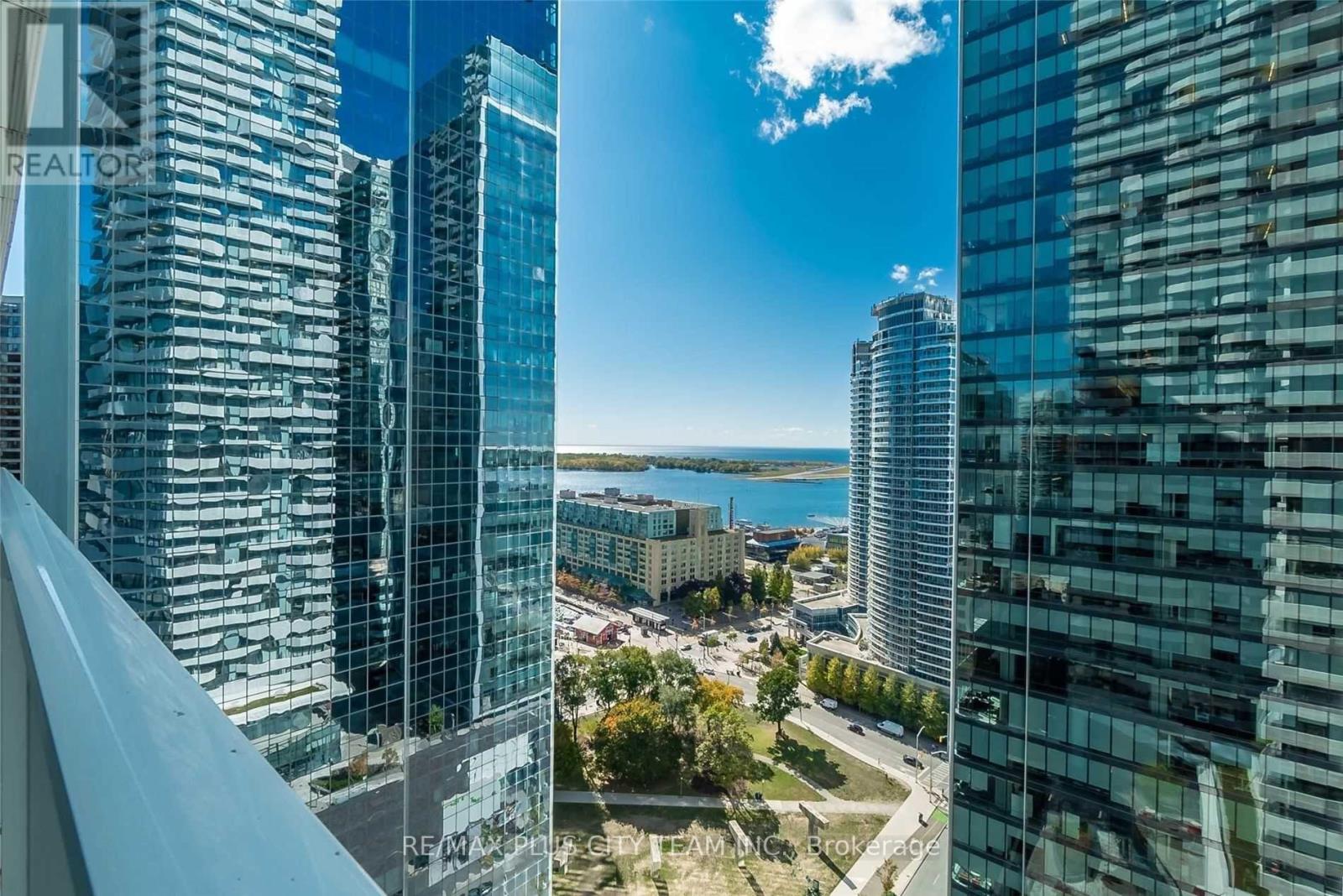 2511 - 88 Harbour Street, Toronto (Waterfront Communities), Ontario  M5J 1B7 - Photo 12 - C12748646