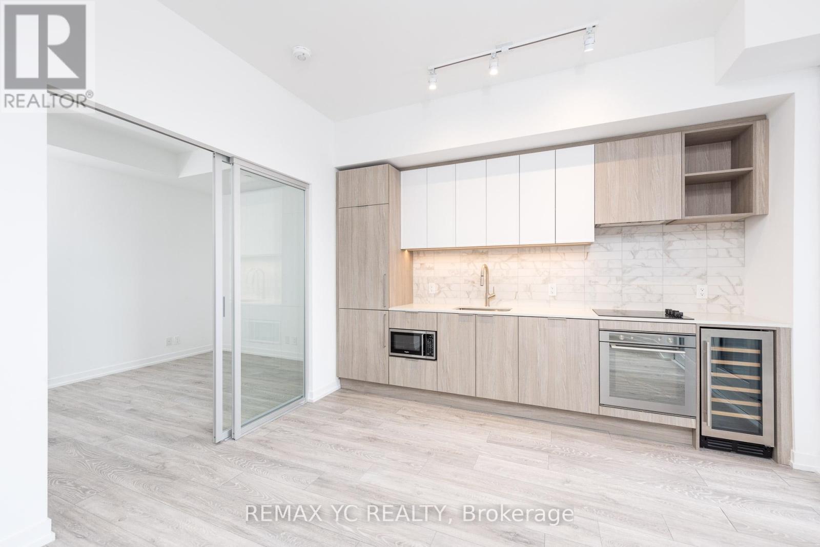 706 - 2020 Bathurst Street, Toronto, Ontario  M5P 0A6 - Photo 11 - C12748672