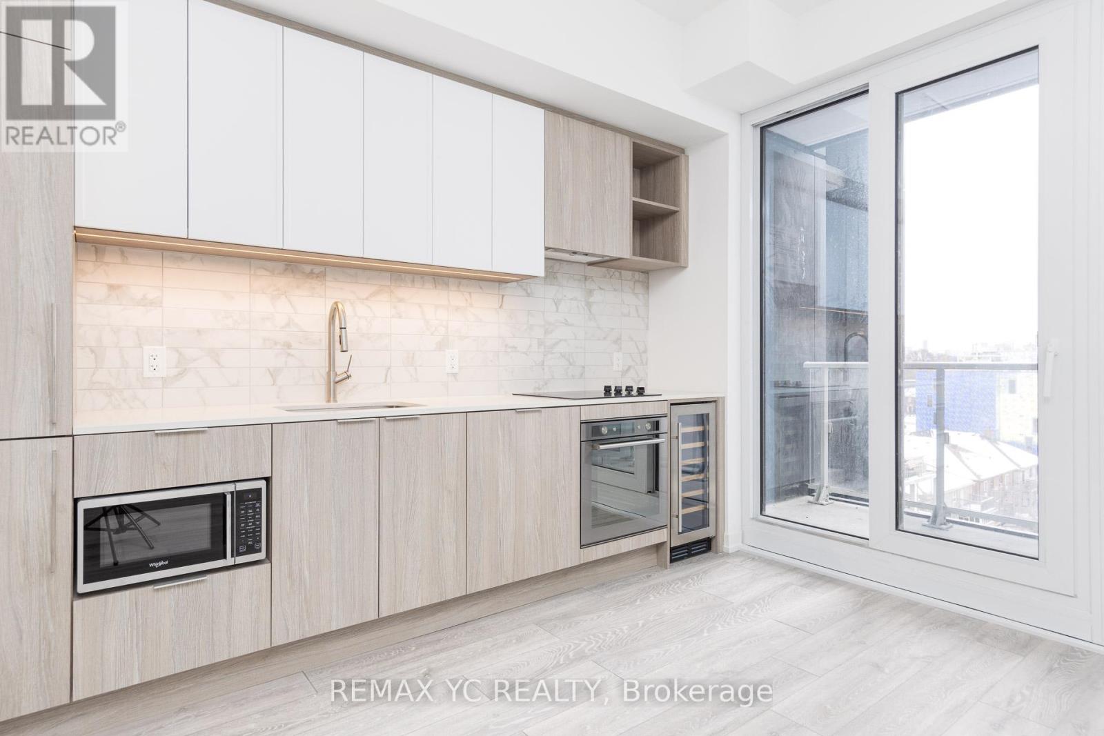 706 - 2020 Bathurst Street, Toronto, Ontario  M5P 0A6 - Photo 9 - C12748672