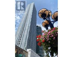 2204 - 1 YORKVILLE AVENUE, Toronto, Ontario