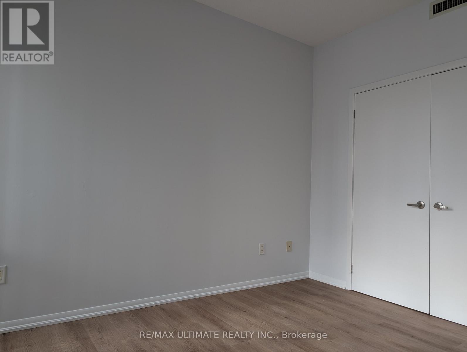 2504 - 38 Grenville Street, Toronto (Bay Street Corridor), Ontario  M4Y 1A5 - Photo 13 - C12748740