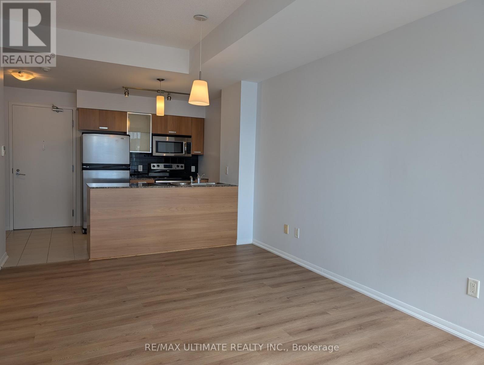 2504 - 38 Grenville Street, Toronto (Bay Street Corridor), Ontario  M4Y 1A5 - Photo 6 - C12748740