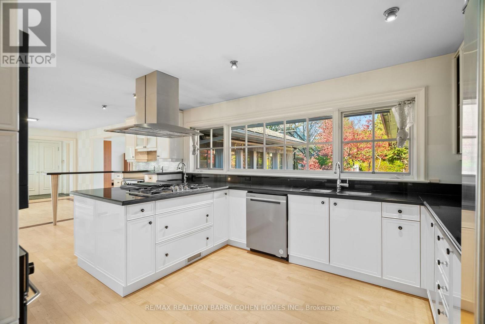 80 Bayview Ridge, Toronto (Bridle Path-Sunnybrook-York Mills), Ontario  M2L 1E6 - Photo 10 - C12748794