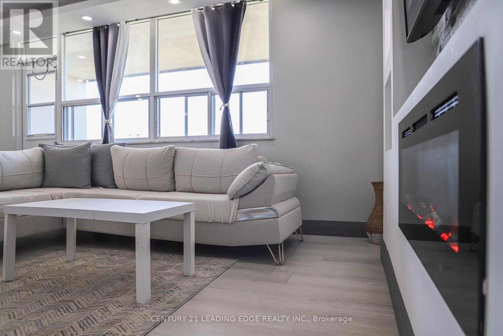 1206 - 2550 Pharmacy Avenue, Toronto, Ontario  M1W 1H9 - Photo 12 - E12748670