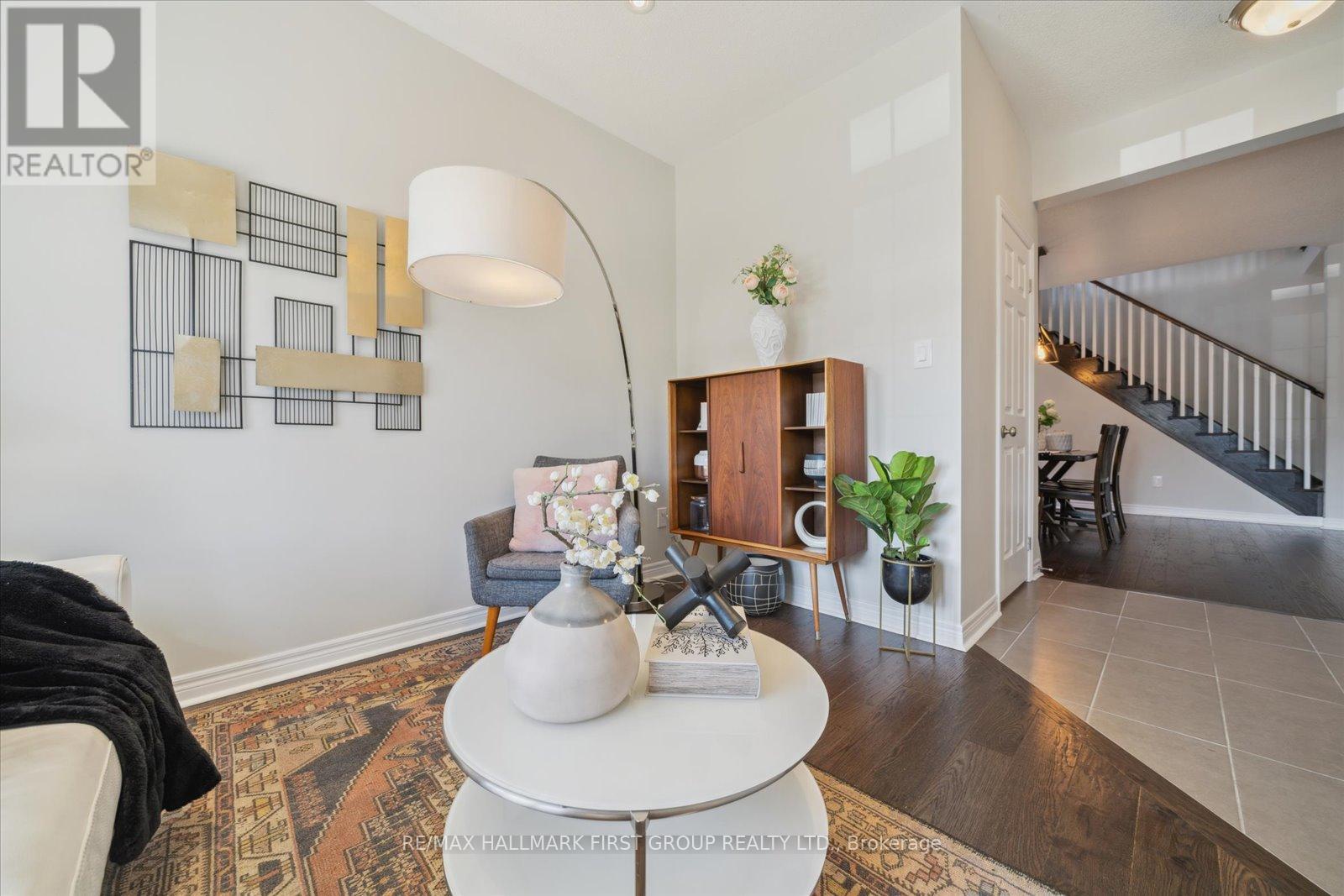 62 Bignell Crescent, Ajax, Ontario  L1Z 0P6 - Photo 4 - E12748778