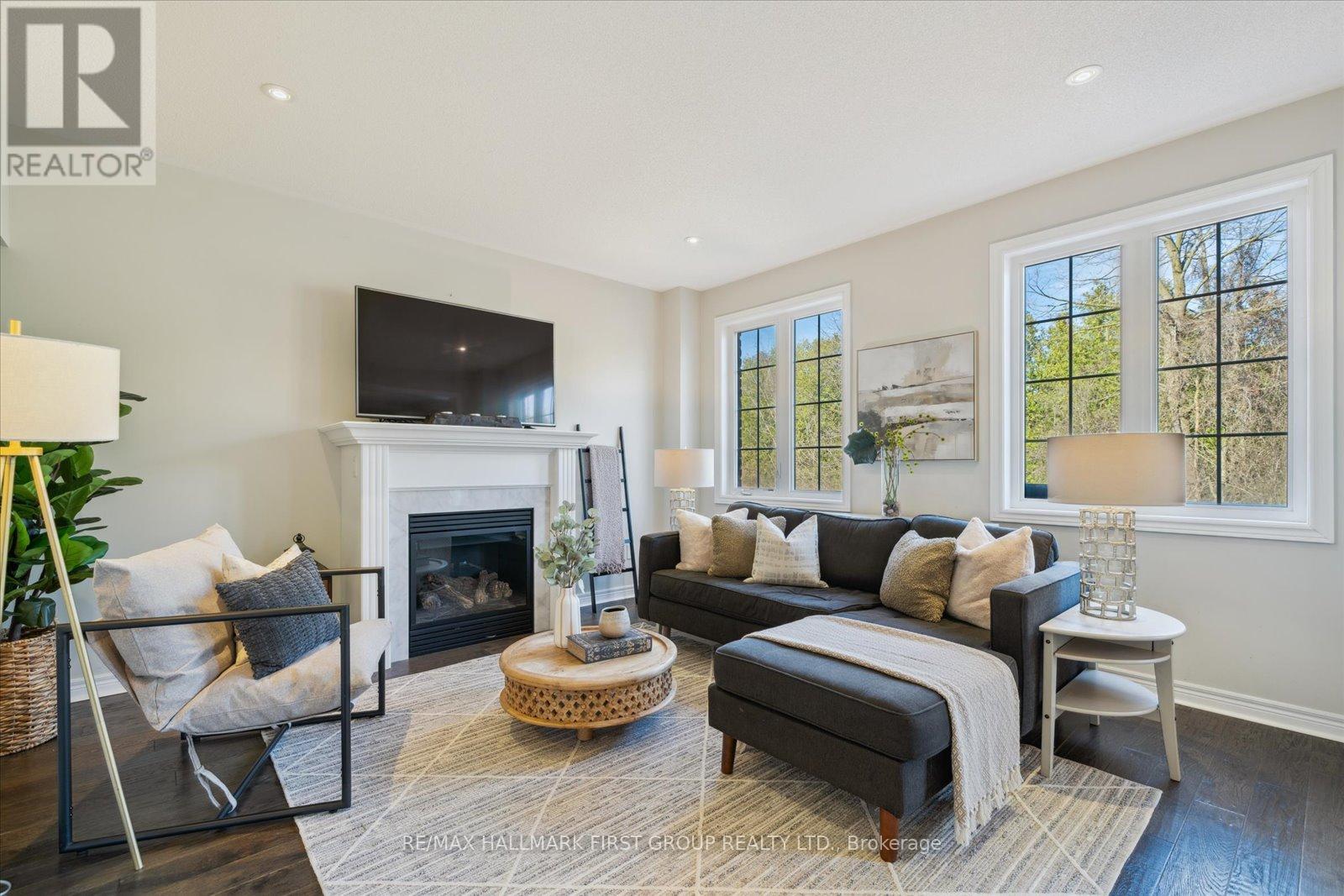 62 Bignell Crescent, Ajax, Ontario  L1Z 0P6 - Photo 6 - E12748778